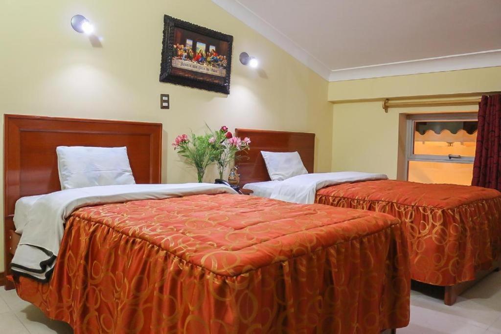 Hotel Elmer-Z Cuzco Buitenkant foto