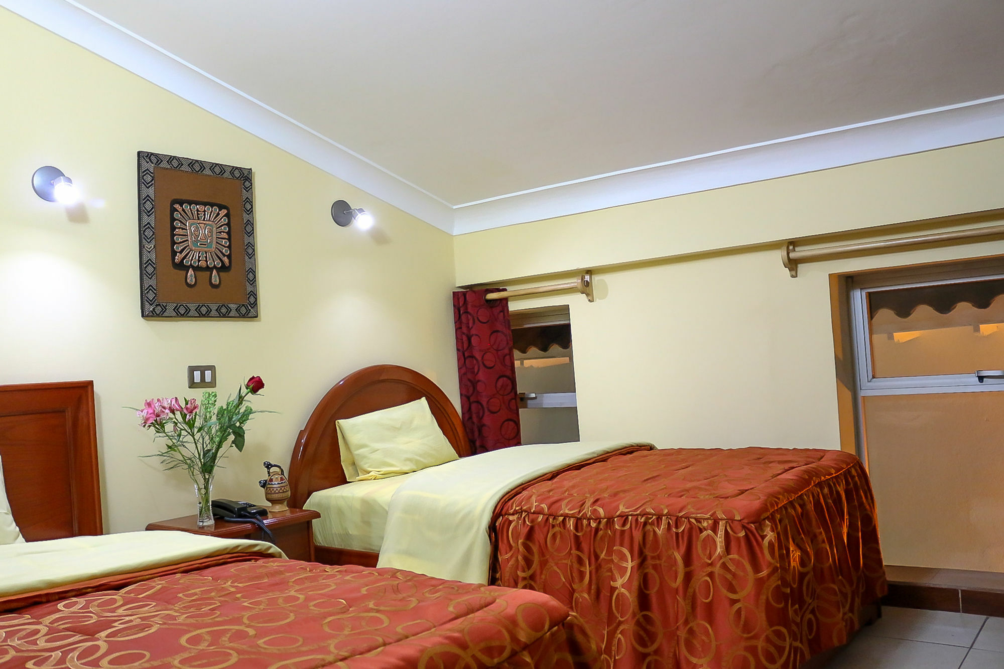 Hotel Elmer-Z Cuzco Buitenkant foto